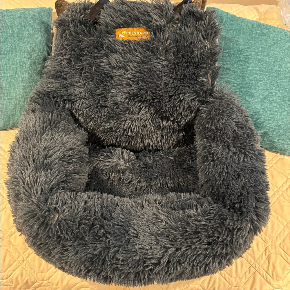 New Pelsbarn Protecting Dog Car Seat with Belt, Dark Gray, Medium - Picture 12 of 12